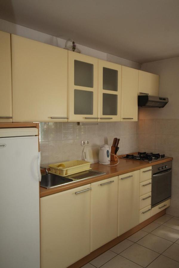 Apartments And Rooms With Parking Space Tucepi, Makarska - 6901 외부 사진