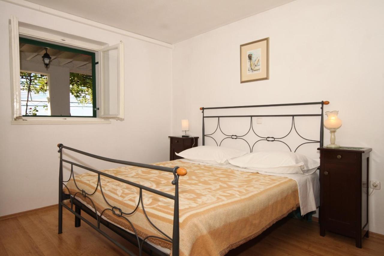 Apartments And Rooms With Parking Space Tucepi, Makarska - 6901 외부 사진