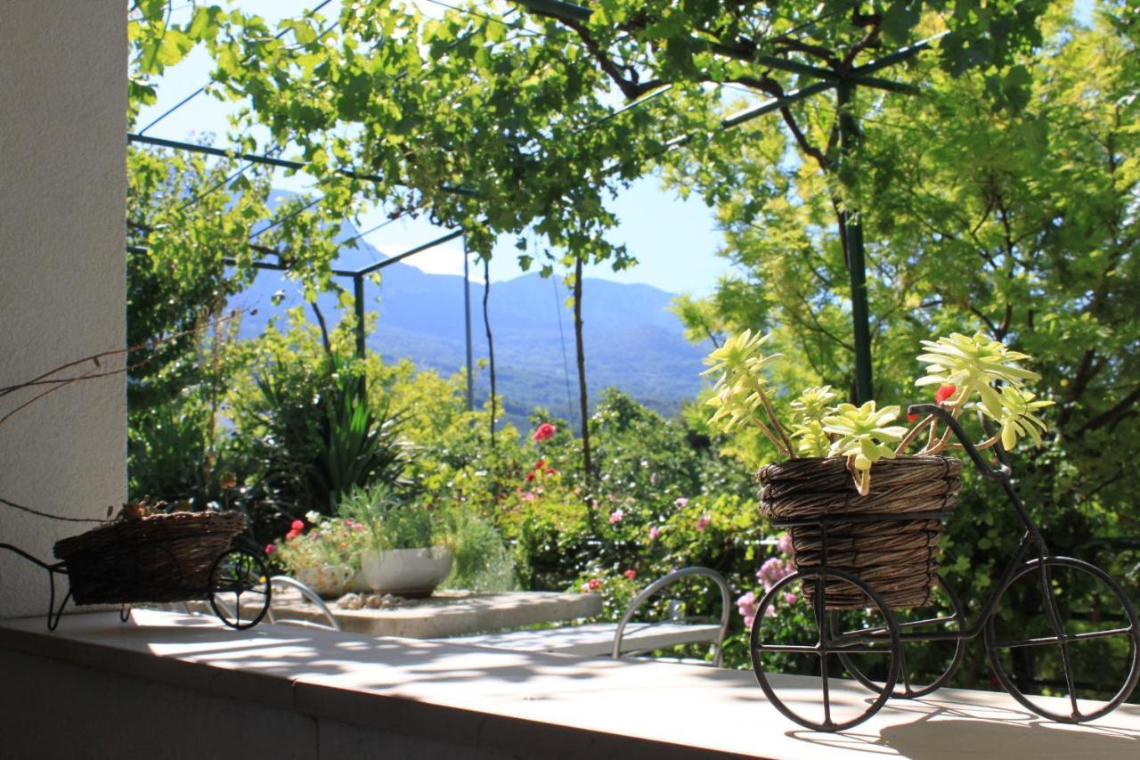Apartments And Rooms With Parking Space Tucepi, Makarska - 6901 외부 사진