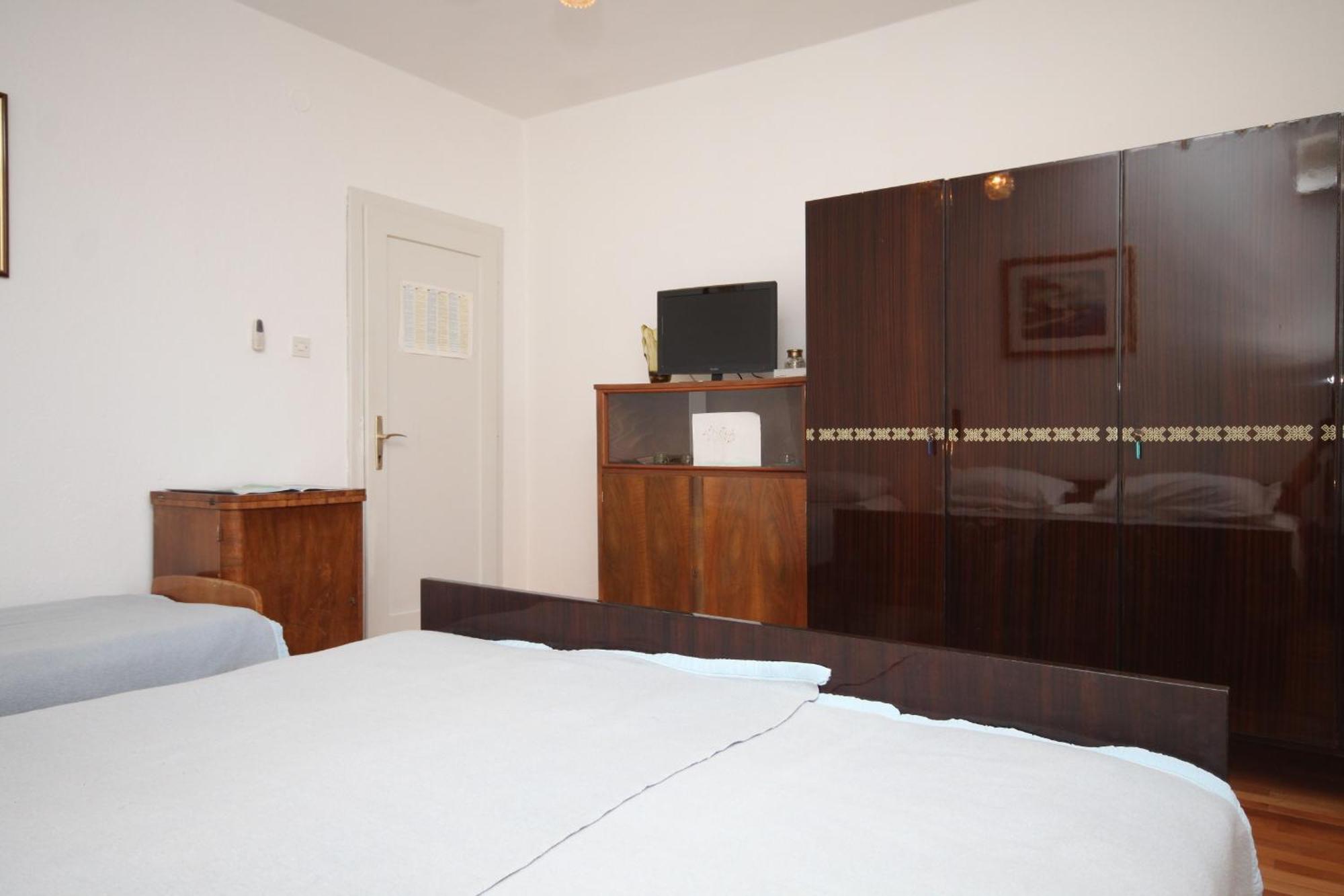 Apartments And Rooms With Parking Space Tucepi, Makarska - 6901 객실 사진