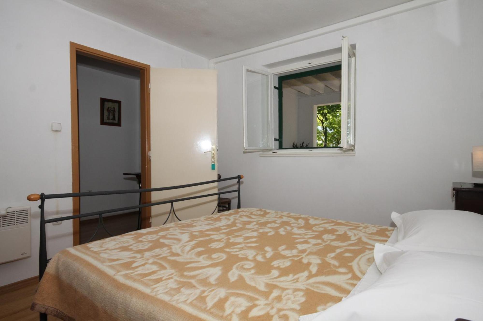 Apartments And Rooms With Parking Space Tucepi, Makarska - 6901 객실 사진